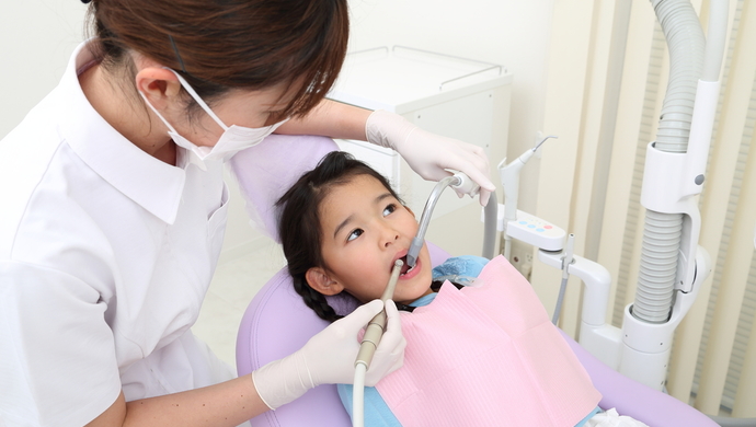 【一般・小児・予防の歯科衛生士】「栂・美木多駅」、完全週休2日制、予防・メンテナンスに力を入れている医院です