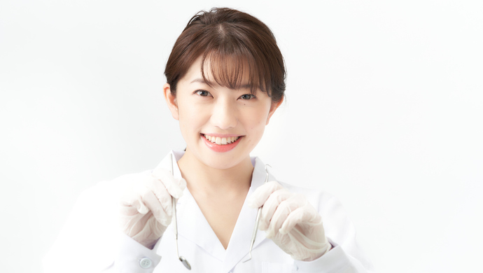 【審美歯科の歯科衛生士】「心斎橋駅」徒歩1分、年収500万円以上可能、ホワイトニング専門の歯科医院です