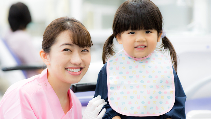 【一般・審美・矯正・小児・予防の歯科衛生士】「上桂駅」徒歩9分、”やさしい治療”の提供