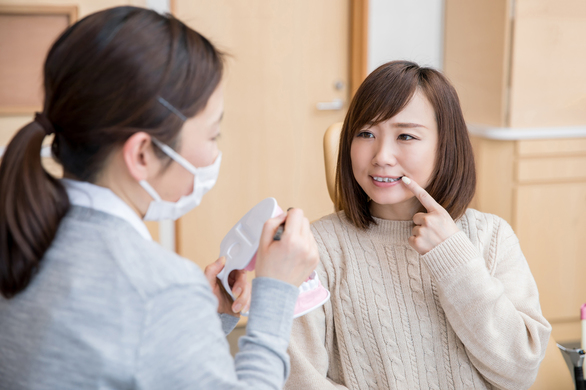 【一般・審美・予防の歯科衛生士】「鶴橋駅」徒歩すぐ、月収25万円以上、駅チカ、賞与年2回、質の高いホワイトニングを提供している医院です