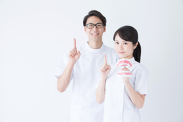 【審美・予防の歯科衛生士】「大阪駅」徒歩5分、月給25万円～、笑顔を増やすホワイトニング治療
